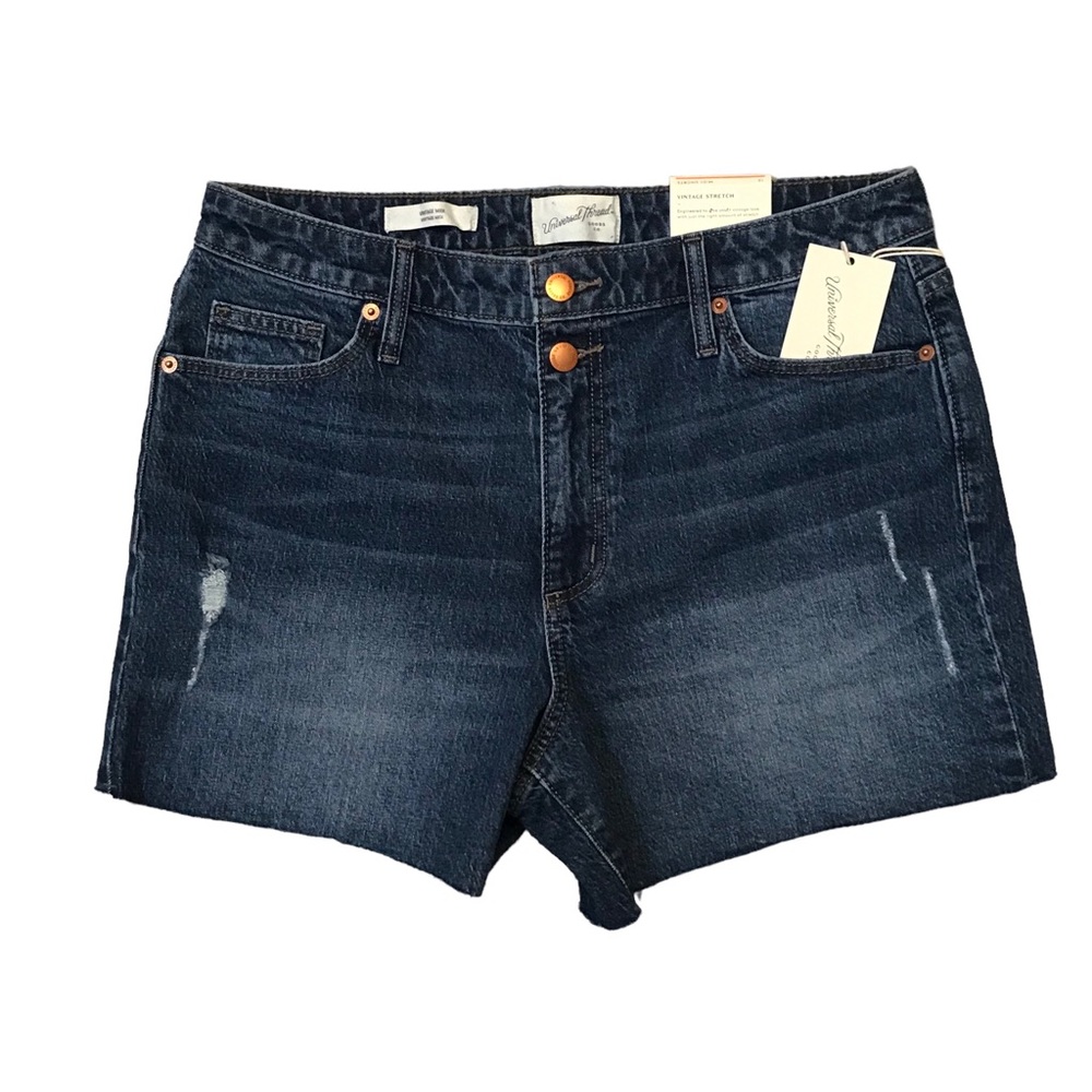 🆕 Universal Threads Vintage Midi Shorts